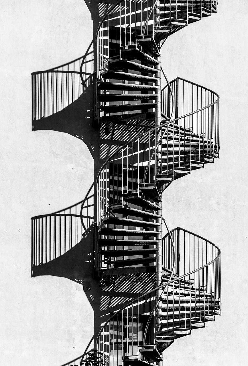 Spiraltrapp  plassbesparende design og funksjon i én løsning